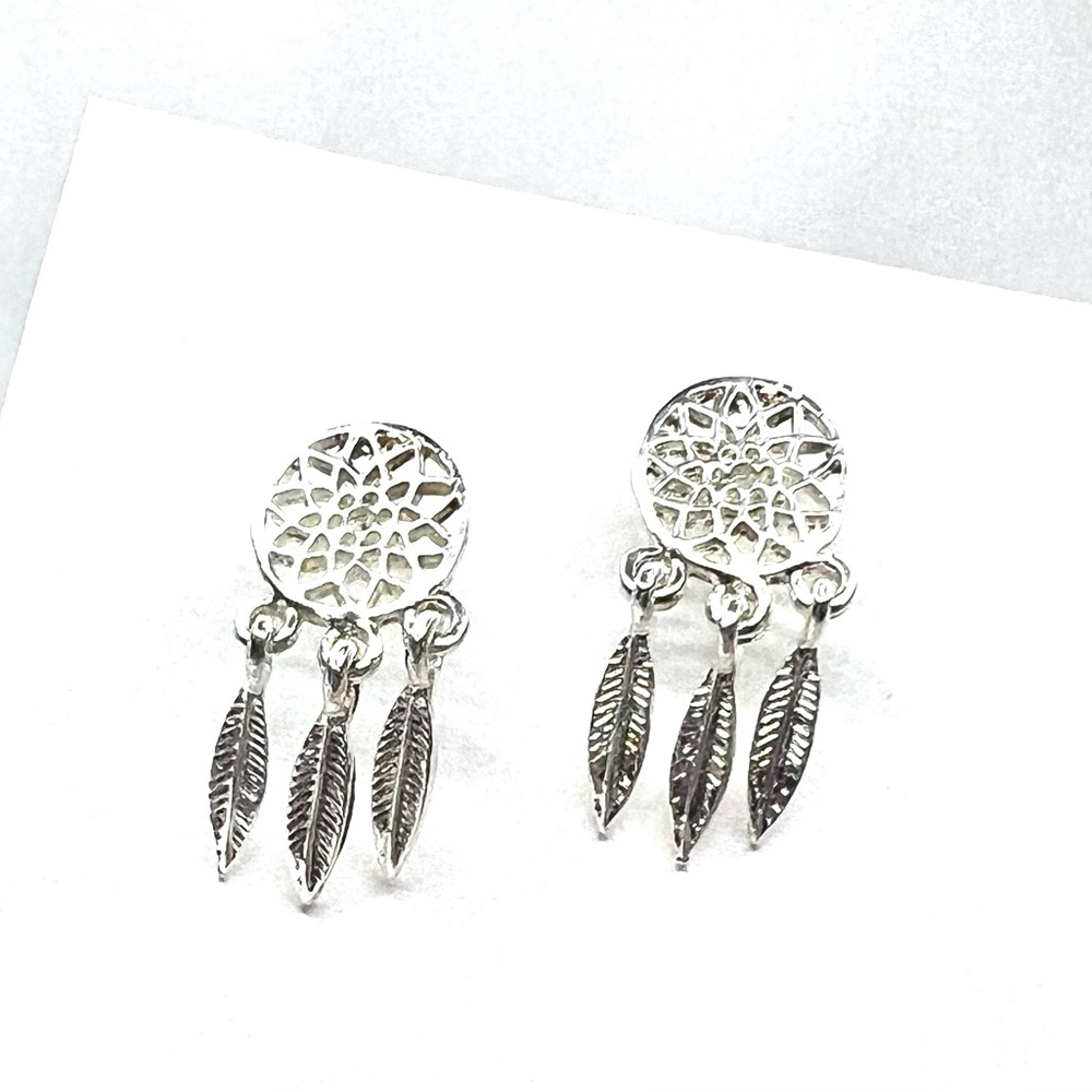 Silver dreamcatcher stud boho earrings 925